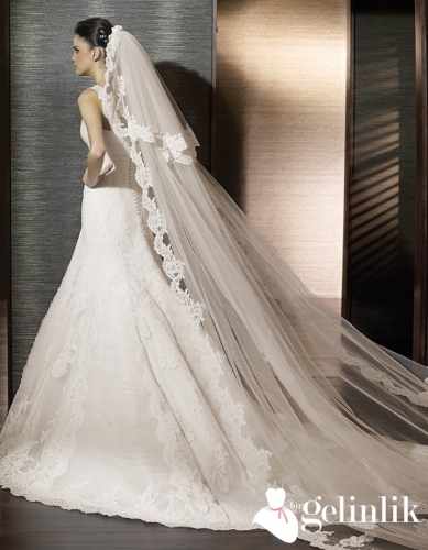 Askılı Ve Duvaklı Dantel Detaylı Balık Gelinlik