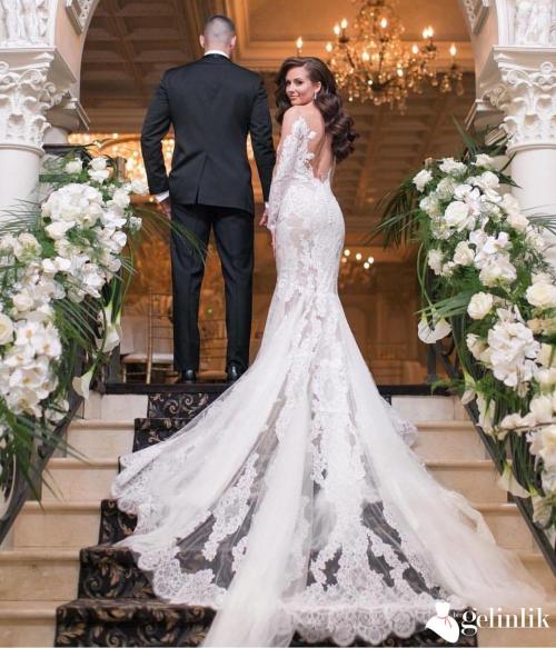 Sırtı Açık Transparan Kol Detaylı Balık Model Gelinlik