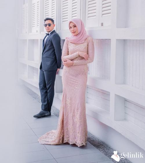 Dar Kesim Çiçek Desenli Tesettür Nişanlık