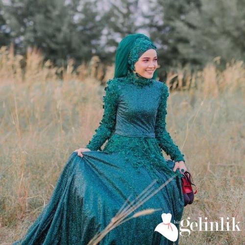 Çiçek Desenli Tesettür Nişanlık