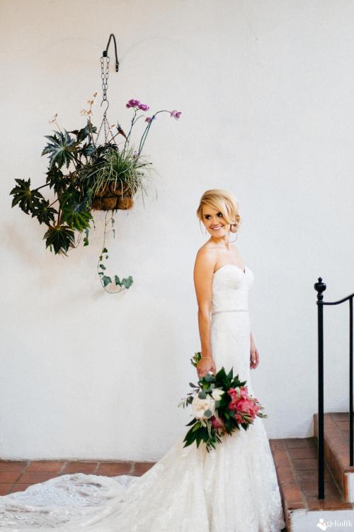 Uzun Etekli Straplez Balık Gelinlik