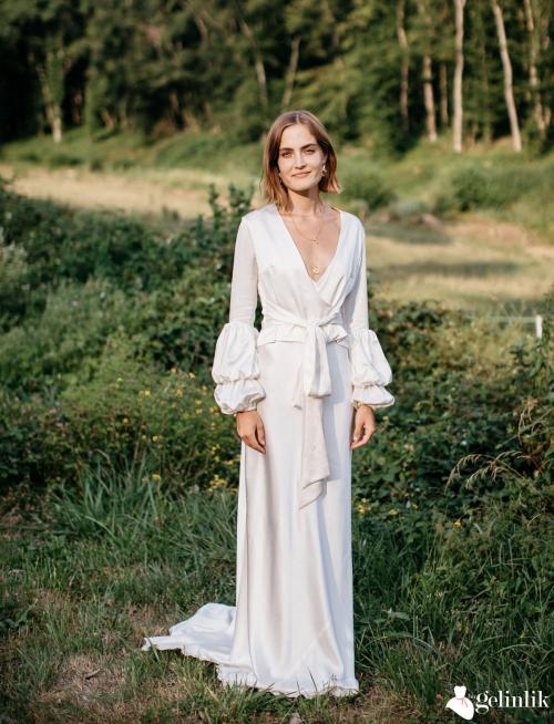 Sade Nostaljik Gelinlik Modeli