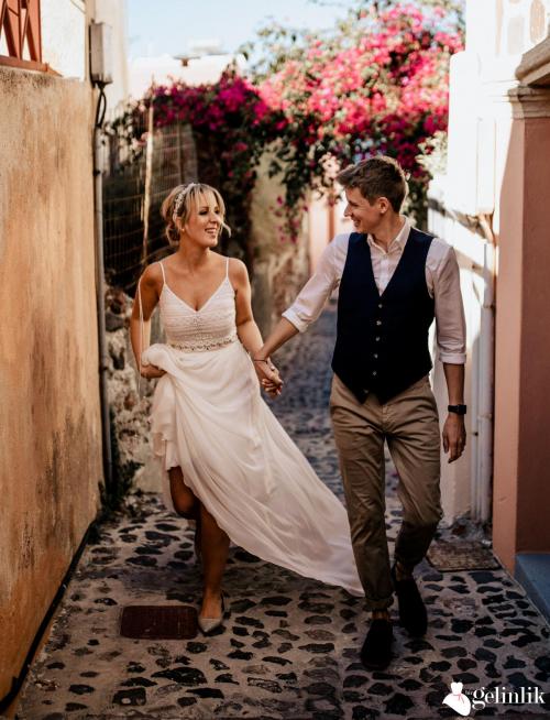 Dantel Detaylı Askılı Salaş Gelinlik